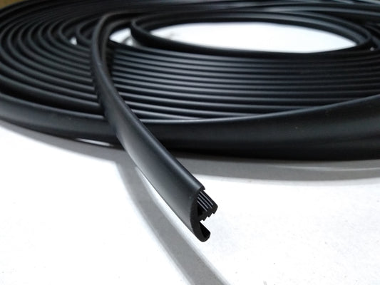 10 Metres Double Lipped black T-Trim  - 15MM